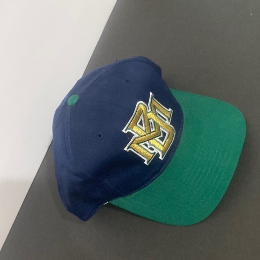 Vintage Milwaukee Brewers new era snapback